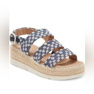 Dr.schools on the Dot Espadrilles Platform Sandals size 11